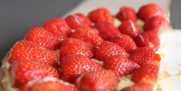 Aardbeientaart met pudding Grootmoeders Gebak